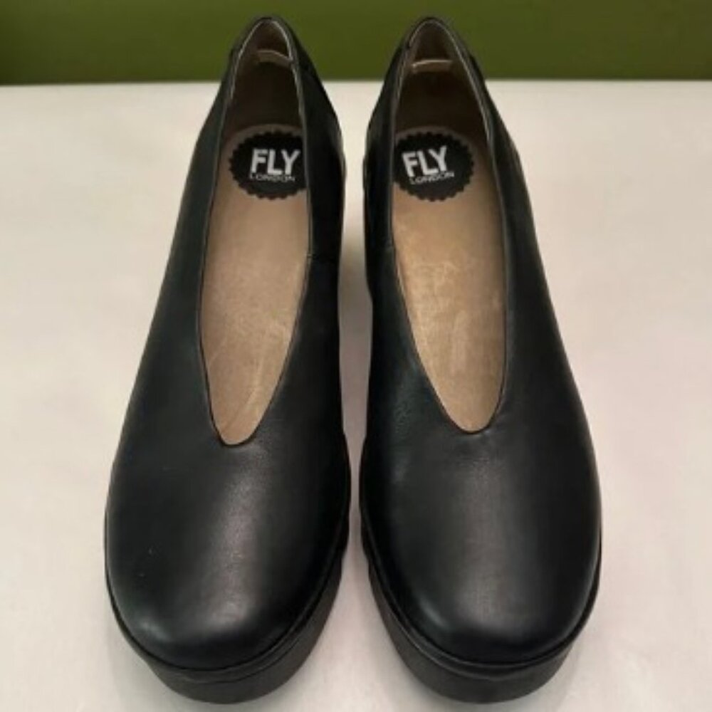 Fly London Beso Wedge Pump Black EU 40 US SIZE 9 - Picture 2 of 7